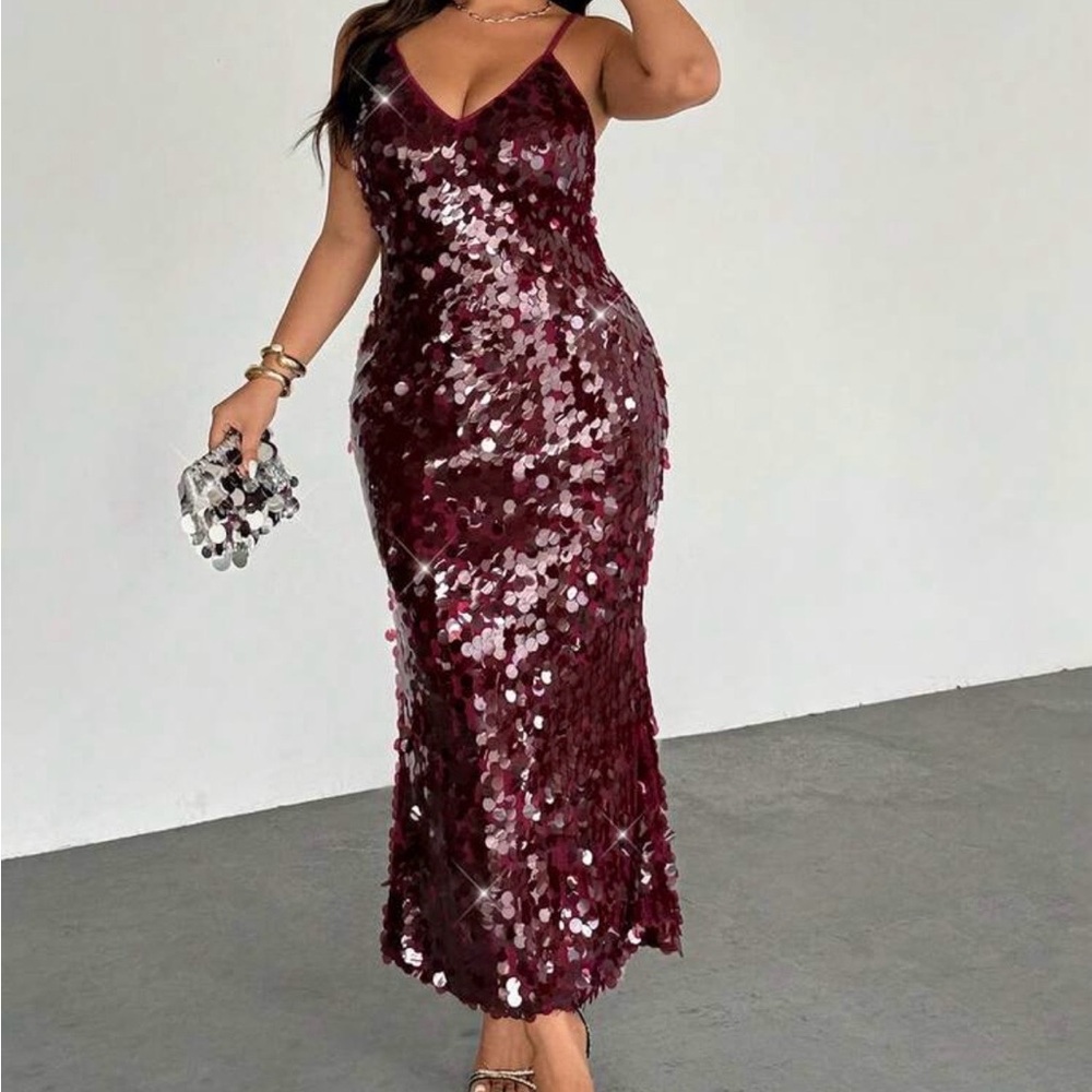 Elegant Burgundy Sequin Dress